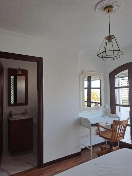 La Casa Nostra - Family Oriented House In Quiet Area Villa Бахамар Екстериор снимка